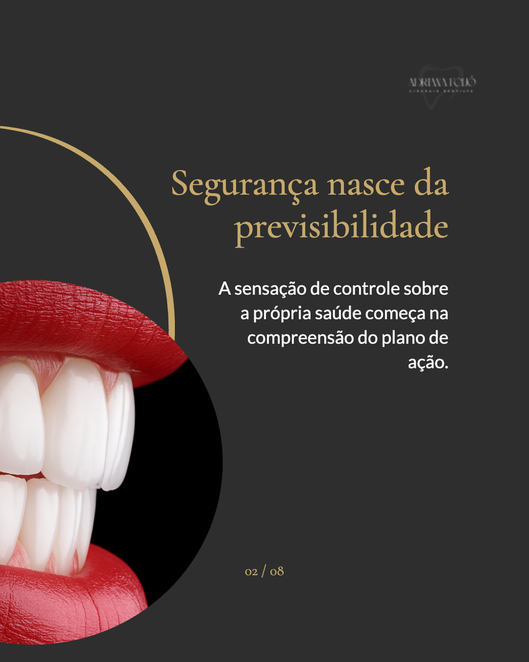 Carrossel com a logo do consultório aplicada
